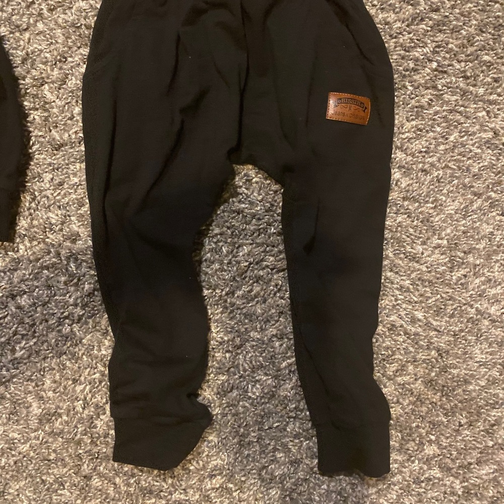 KID CLOTHING SET - Picture 2 of 3